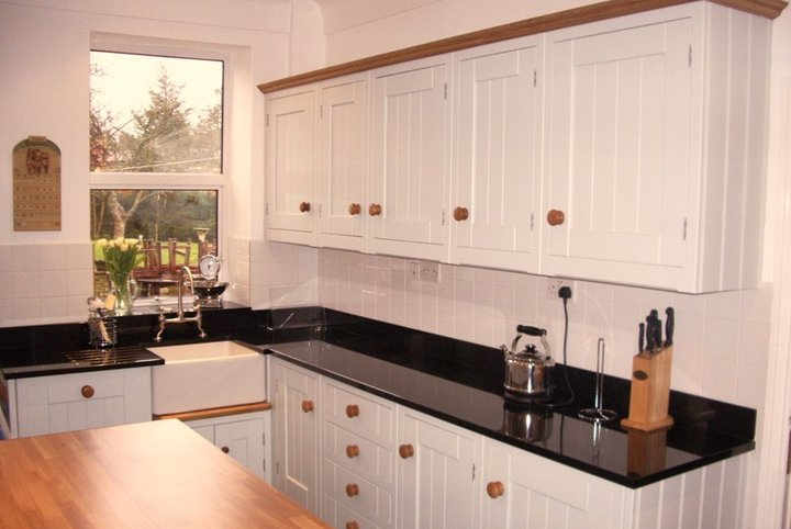 Small kitchen woodstyle kitchen